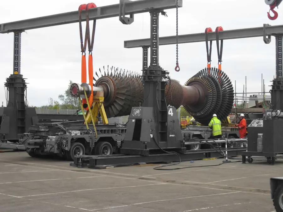 Complex-Lifting-and-Megalift-Services